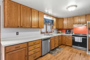 726 S State St, Mishicot, WI 54228 - Photo 8