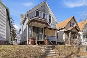 1631 N 28th St, Milwaukee, WI 53208 - Photo 2