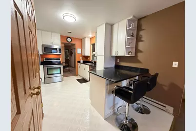 1131 S Sunnyslope Dr #4U, Racine, WI 53406 - Photo 8