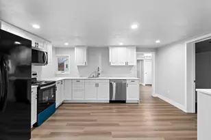 1010 Hamilton St, Manitowoc, WI 54220 - Photo 22