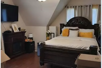 3924 N 37th St, Milwaukee, WI 53216 - Photo 10