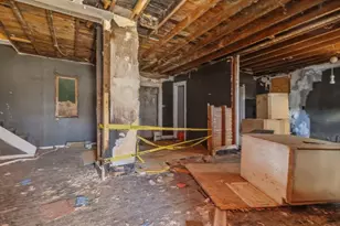 3263 N 35th St, Milwaukee, WI 53216 - Photo 2