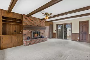 370 Douglas Ln, Cedarburg, WI 53012 - Photo 12