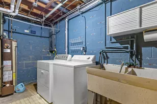 370 Douglas Ln, Cedarburg, WI 53012 - Photo 30