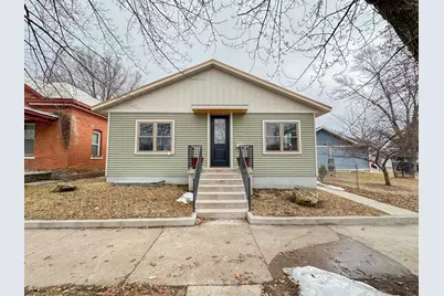 1519 S 9th St, La Crosse, WI 54601 - Photo 1