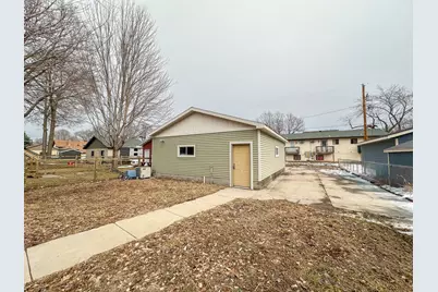 1519  9th St, La Crosse, WI 54601 - Photo 32