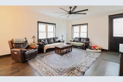 1519 S 9th St, La Crosse, WI 54601 - Photo 4