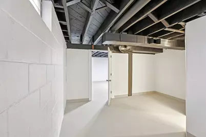 2432  Skyline Dr, Beloit, WI 53511 - Photo 26