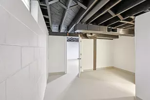 2432 Skyline Dr, Beloit, WI 53511 - Photo 26