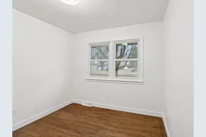 2432  Skyline Dr, Beloit, WI 53511 - Photo 16