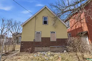 3290 N 10th St, Milwaukee, WI 53206 - Photo 4