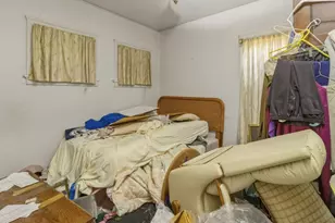 3290 N 10th St, Milwaukee, WI 53206 - Photo 12