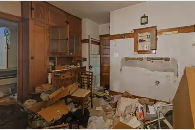 3290 N 10th St, Milwaukee, WI 53206 - Photo 8