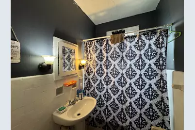 831  College Ave #833, Racine, WI 53403 - Photo 8