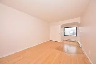8673 N 73rd St, Milwaukee, WI 53223 - Photo 22