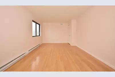 8673 N 73rd St, Milwaukee, WI 53223 - Photo 18