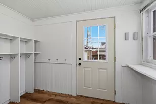 1920 S 90th St, West Allis, WI 53227 - Photo 22