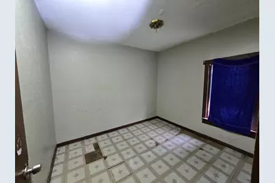 3856 N 22nd St, Milwaukee, WI 53206 - Photo 20