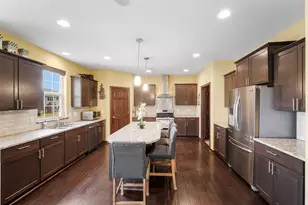 21611 N Weather Edge Cir, Lannon, WI 53046 - Photo 8