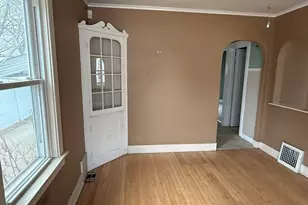 645 S Oak Park Ct, Milwaukee, WI 53214 - Photo 12