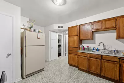 6104 W Lincoln Ave, West Allis, WI 53219 - Photo 20