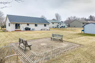 518 Midway Dr, Reedsburg, WI 53959 - Photo 24