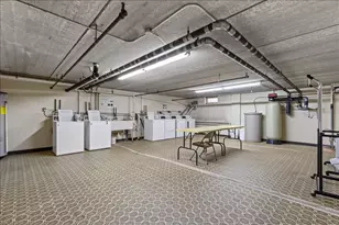 n84w15979 Menomonee Ave, Menomonee Falls, WI 53051 - Photo 20