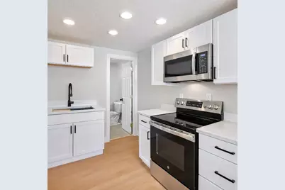 8444  Fish Hatchery Rd, Burlington, WI 53105 - Photo 14