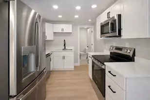 8444 Fish Hatchery Rd, Burlington, WI 53105 - Photo 10