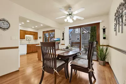 6215 W Leroy Ave, Greenfield, WI 53220 - Photo 6