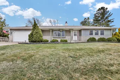 6215 W Leroy Ave, Greenfield, WI 53220 - Photo 1