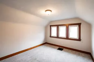 507 S Oak Park Ct, Milwaukee, WI 53214 - Photo 28