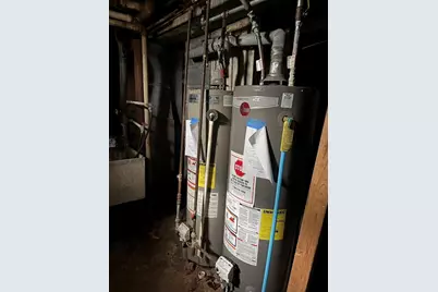 5952 N 61st St, Milwaukee, WI 53218 - Photo 16