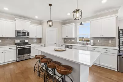 1539  Miller Ct, Oconomowoc, WI 53066 - Photo 6