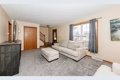 25  Pennycress Ct, Fond du Lac, WI 54935 - Photo 4