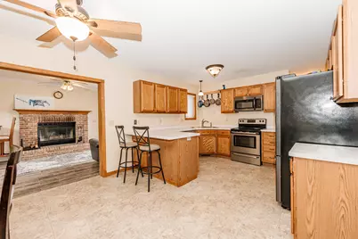 25  Pennycress Ct, Fond du Lac, WI 54935 - Photo 8