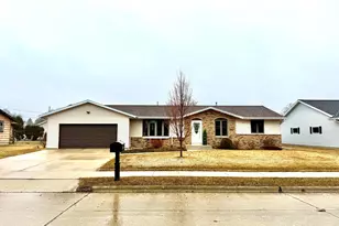 2834 43rd St, Two Rivers, WI 54241 - Photo 28