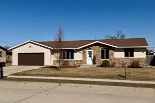 2834 43rd St, Two Rivers, WI 54241 - Photo 1