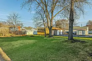 1230 Losey Blvd, La Crosse, WI 54601 - Photo 10