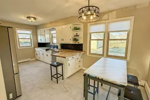 1230 Losey Blvd, La Crosse, WI 54601 - Photo 2