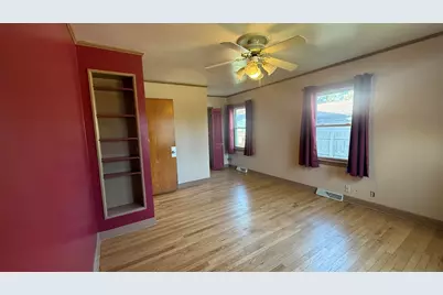 3200 N Main St, Racine, WI 53402 - Photo 12