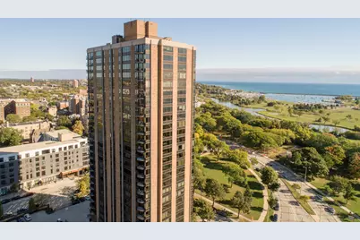 929 N Astor St #807, Milwaukee, WI 53202 - Photo 24