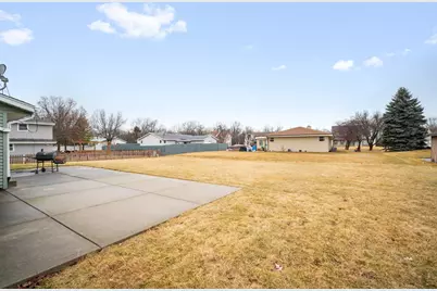 9622 W Tupelo Ct, Milwaukee, WI 53224 - Photo 22