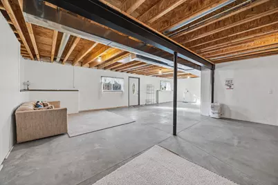 W5336  Wisconsin Dr, Sugar Creek, WI 53121 - Photo 48