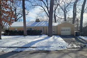 11605 W Mt Vernon Ave, Wauwatosa, WI 53226 - Photo 1