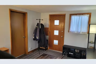 11605 W Mount Vernon Ave, Wauwatosa, WI 53226 - Photo 10