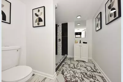 4348 N 19th St, Milwaukee, WI 53209 - Photo 24