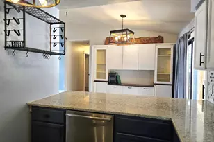 1327 Montclair Pl, Fort Atkinson, WI 53538 - Photo 18