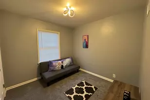 2336 W Lawn Ave, Milwaukee, WI 53209 - Photo 10