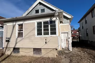 3259 N 27th St, Milwaukee, WI 53216 - Photo 8